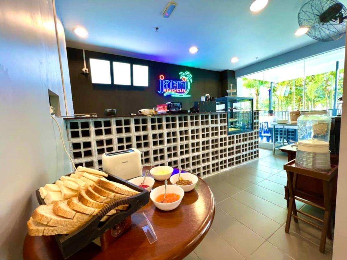 Dipantai Timurbay Seaview Grdfloor Private Residence Kuantan Exteriör bild